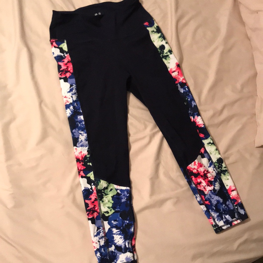 Gap Fit Workout Leggings